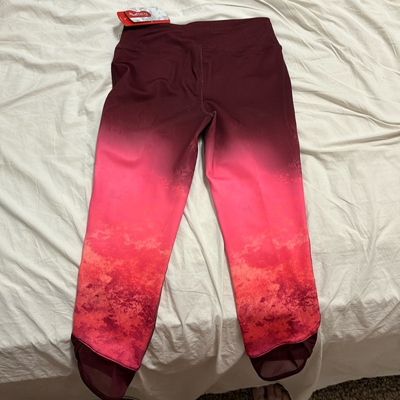 Athletic leggings BRAND NEW 🆕 - Picture 3 of 3
